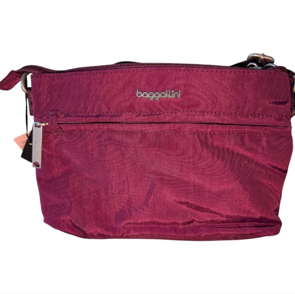 Baggallini Securtex Memento Crossbody- NWT - Picture 1 of 6
